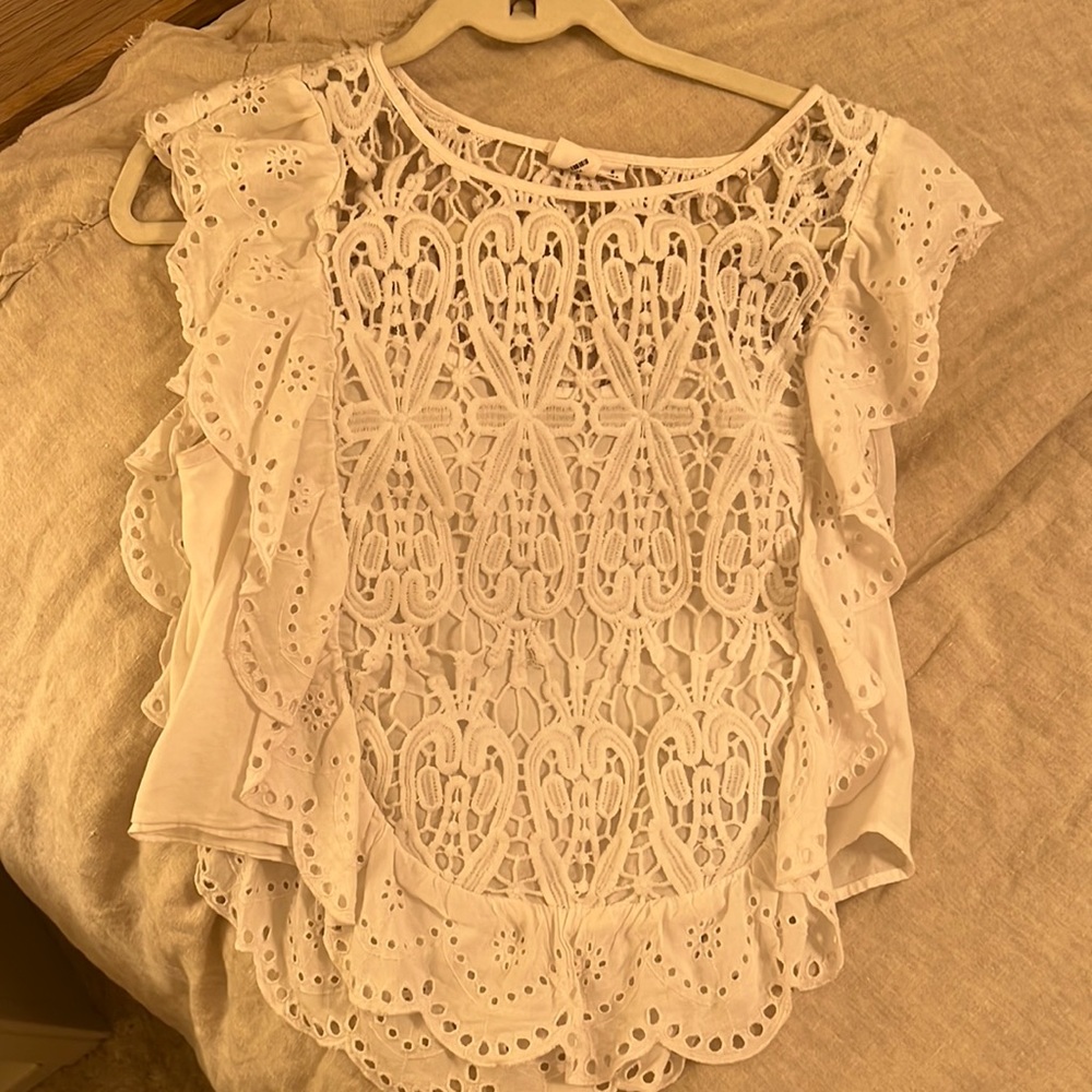 Gap lace ruffle sleeve top